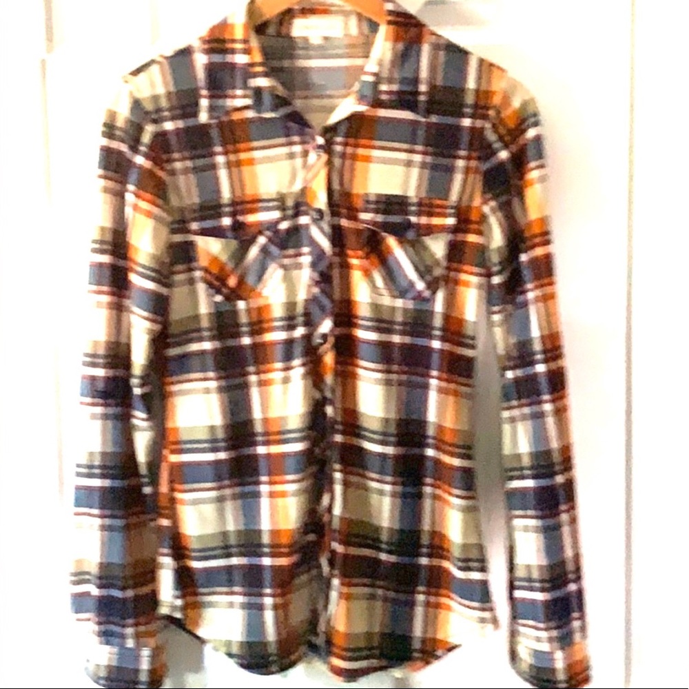 Long Sleeve Button Down Shirt S